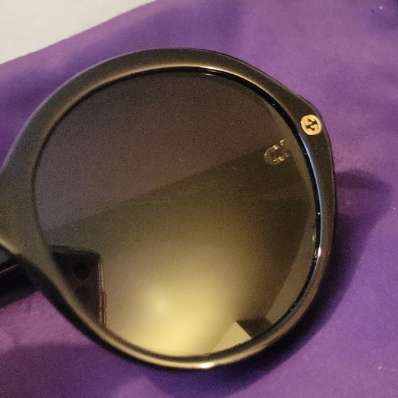 Gucci Black Sunglasses with Purple Case main image 13